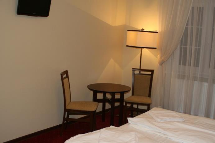Hotel Grant เลชโน ภายนอก รูปภาพ