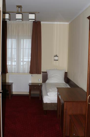 Hotel Grant เลชโน ภายนอก รูปภาพ
